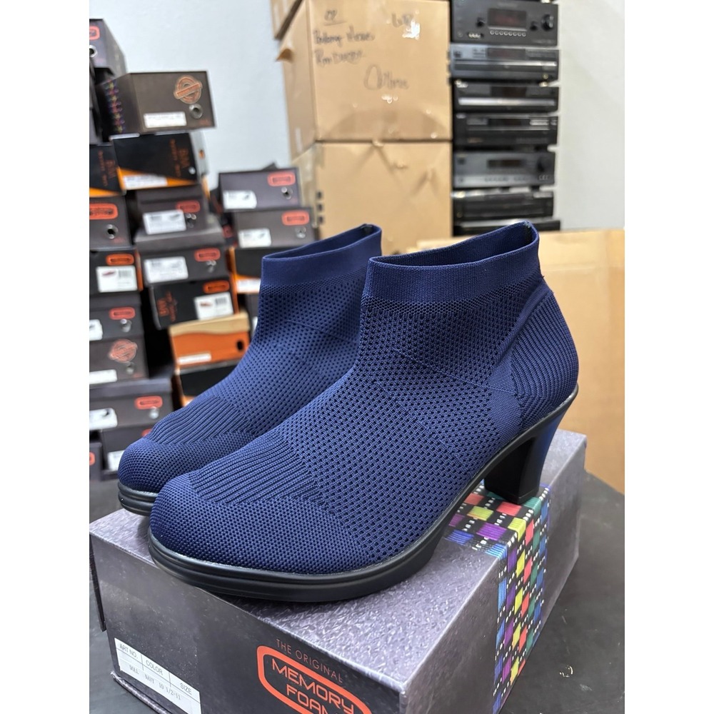Bernie Mev Doll Navy Woven Stretch Knit Ankle Boots Size 11 / 41 Memory Foam